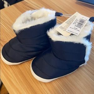 NWT Old Navy Sherpa-Lined Snow Boots Baby 3-6 M